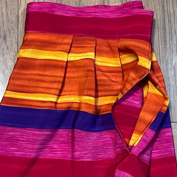 Justin B. Jones High Waisted Pink, Red, Colorful Striped Shorts Sz M - Picture 6 of 7